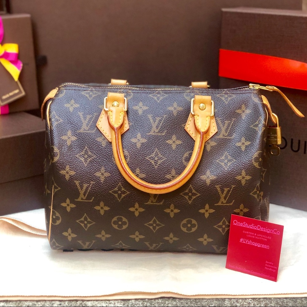 Louis Vuitton Monogram Speedy 25